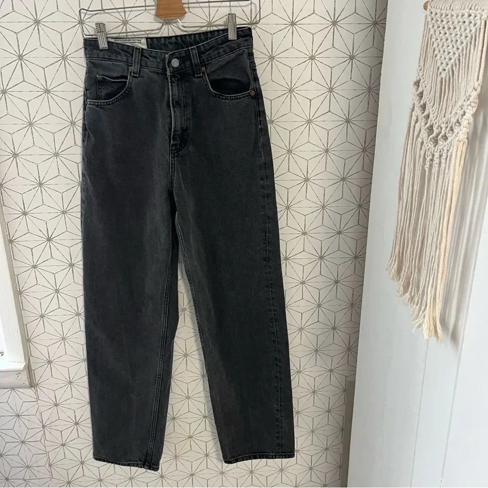 H&M 90’s Baggy Jean Gray